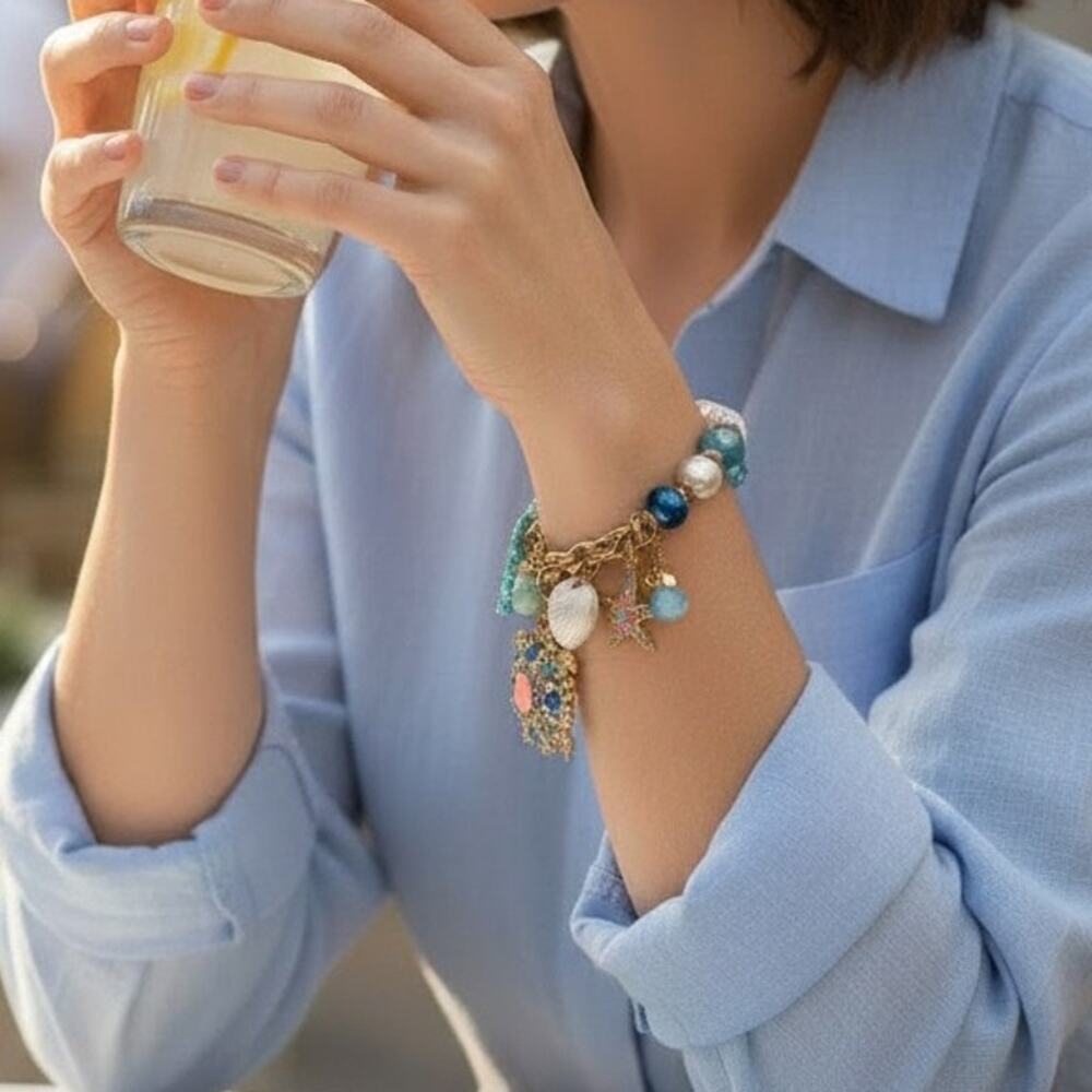 Betsey Johnson Sea Life Turtle Starfish Shell Stretch Charm Bracelet NWT